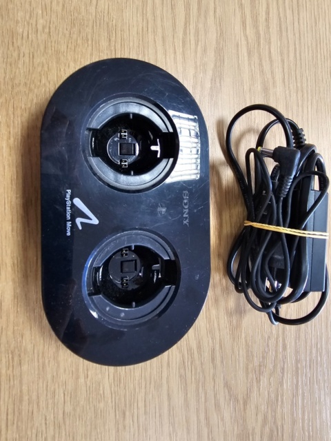 Ładowarka do kontrolerów PlayStation Move | Używana